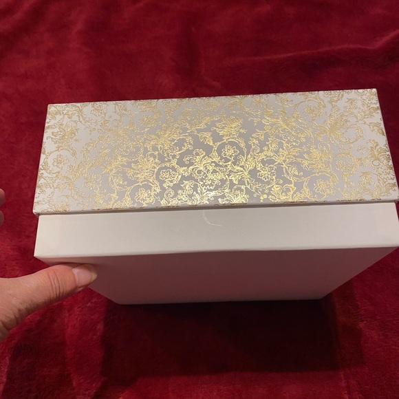 Dior Gift Box with Slip Envelope - Picture 4 of 5